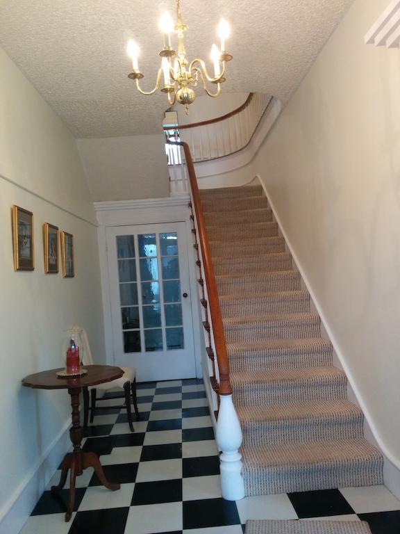 Fairmont House Bed & Breakfast Mahone Bay Esterno foto